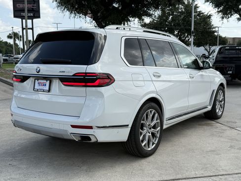 Used 2024 BMW X7 xDrive40i AWD/4WD image 5