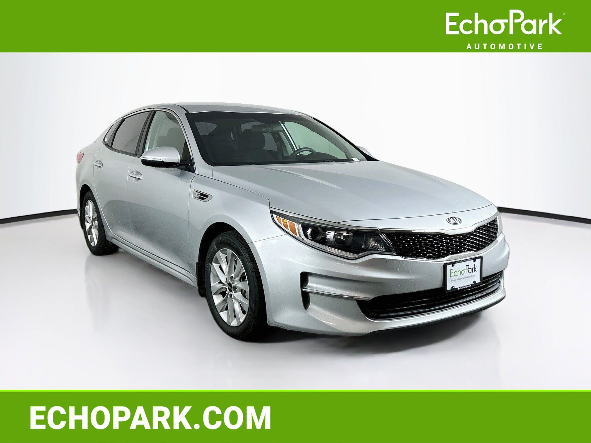 Used 2018 Kia Optima LX w/ 17" Alloy Wheels Package FWD image 1