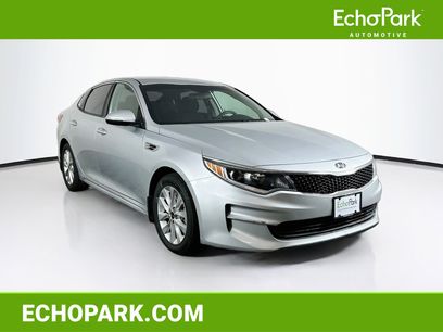 Used 2018 Kia Optima LX w/ 17" Alloy Wheels Package