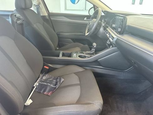 Used 2021 Kia K5 LXS FWD image 26
