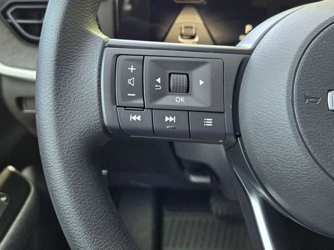 New 2026 Nissan Kicks SV w/ Charging Package FWD image 21