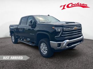 Used 2024 Chevrolet Silverado 3500 LTZ w/ LTZ Convenience Package AWD/4WD video 1