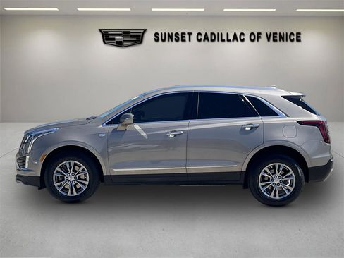 Certified 2023 Cadillac XT5 Premium Luxury FWD image 6