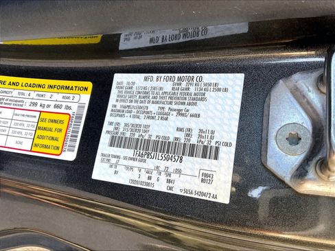 Used 2020 Ford Mustang Shelby GT500 w/ Technology Package image 34