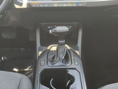 Used 2025 Kia K4 LXS FWD image 18