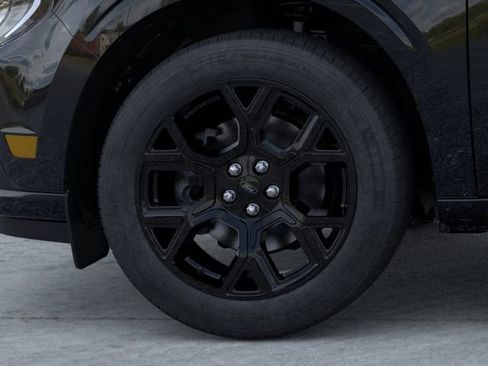 New 2026 Ford Maverick Lobo AWD/4WD image 39