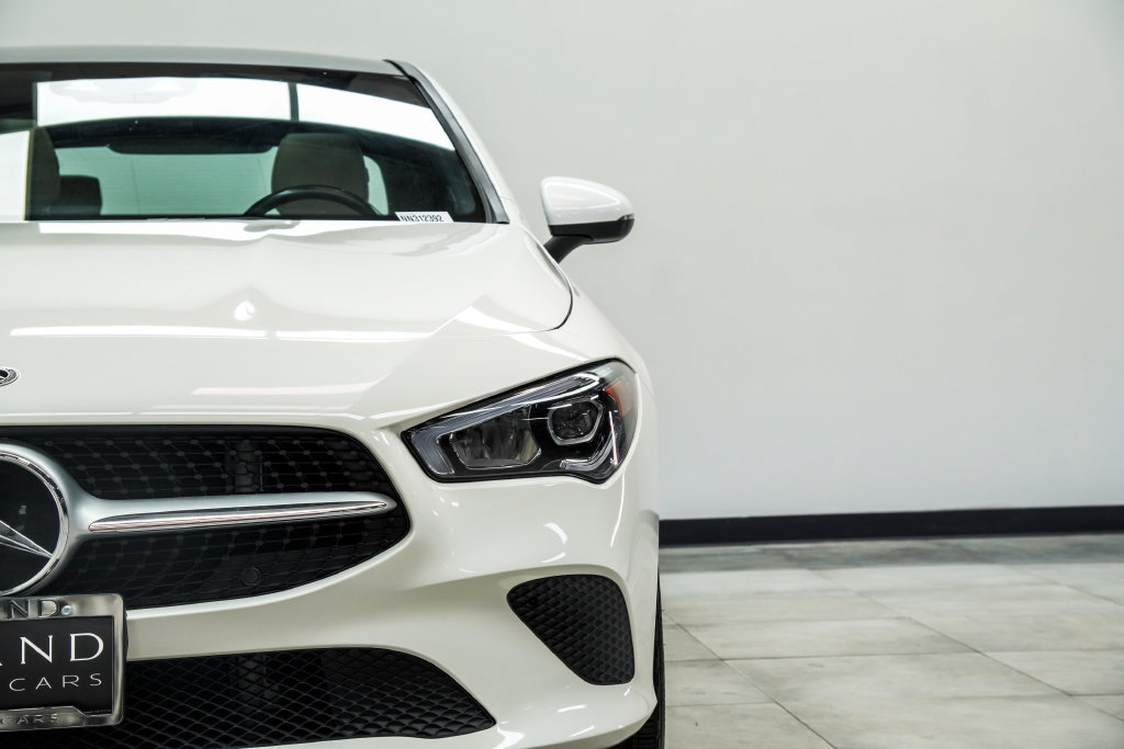Used 2022 Mercedes-Benz CLA 250 4MATIC image 5