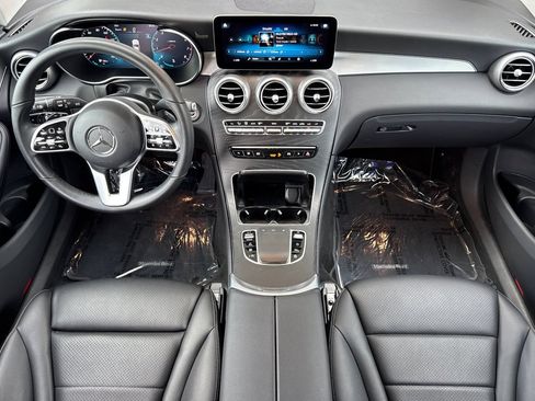 Used 2022 Mercedes-Benz GLC 300 w/ Premium Package Lite image 12