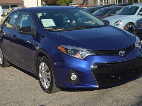Used 2016 Toyota Corolla S Premium image 14