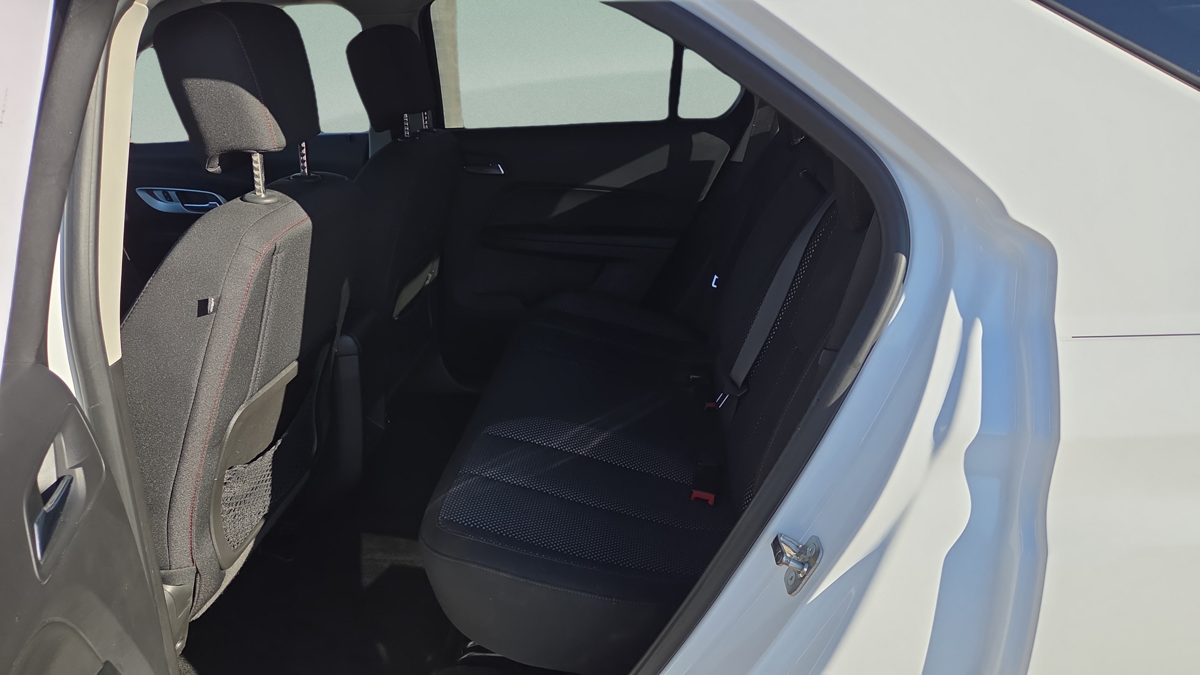 Used 2014 Chevrolet Equinox LT w/ Driver Convenience Package FWD image 11