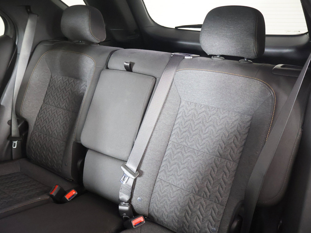 Used 2023 Chevrolet Equinox LT w/ LPO, Floor Liner Package FWD image 31