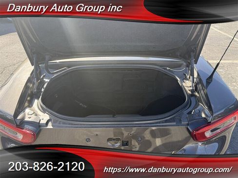 Used 2018 FIAT 124 Spider Classica w/ Technology & Siriusxm Group image 11