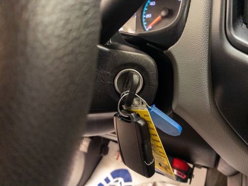 Used 2016 Chevrolet Colorado W/T image 17