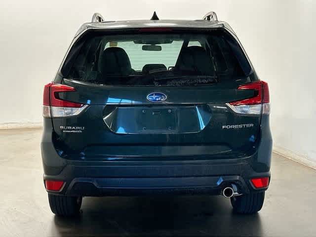 Used 2023 Subaru Forester Limited AWD/4WD image 4
