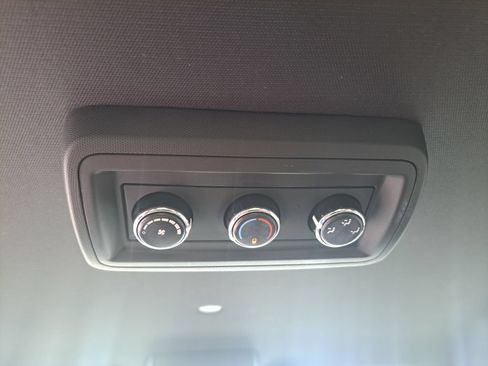 Used 2019 Dodge Grand Caravan SXT FWD image 28