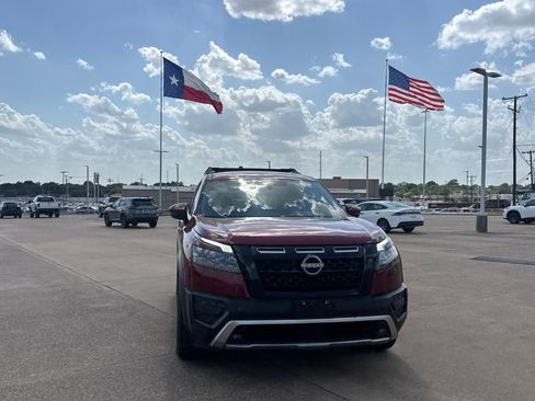 Certified 2023 Nissan Pathfinder Rock Creek AWD/4WD image 4