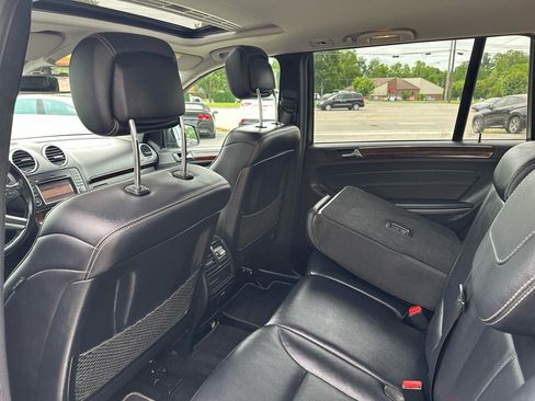 Used 2011 Mercedes-Benz GL 450 4MATIC w/ Premium 2 Pkg image 28