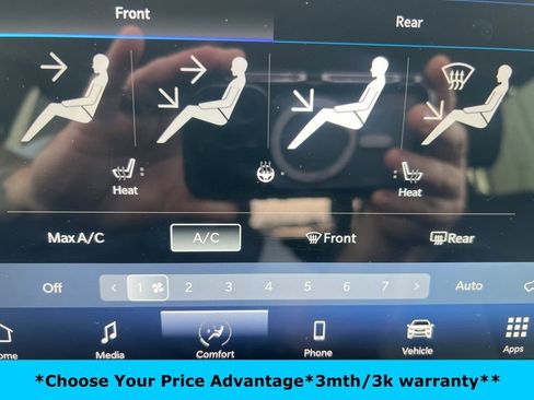 Certified 2023 Chrysler Pacifica Touring-L image 73