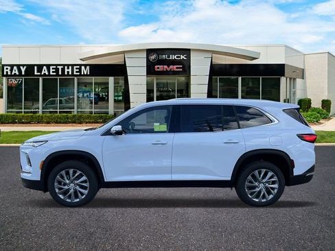 New 2026 Buick Enclave Preferred w/ Power Package image 2