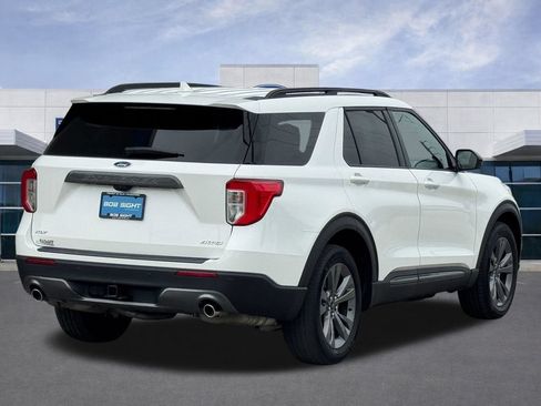 Used 2023 Ford Explorer XLT w/ Equipment Group 202A AWD/4WD image 38