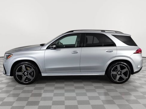 Used 2026 Mercedes-Benz GLE 450 4MATIC w/ Driver Assistance Package image 5