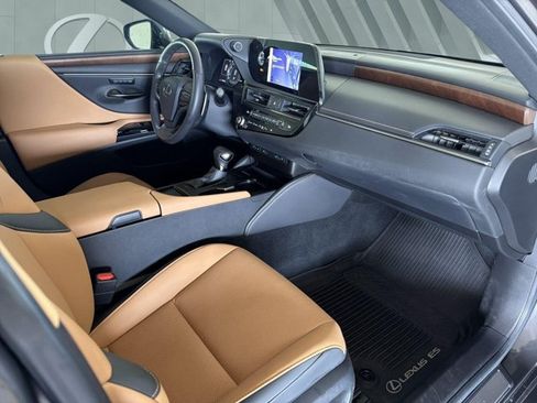 Certified 2024 Lexus ES 350 w/ Premium Package FWD image 8