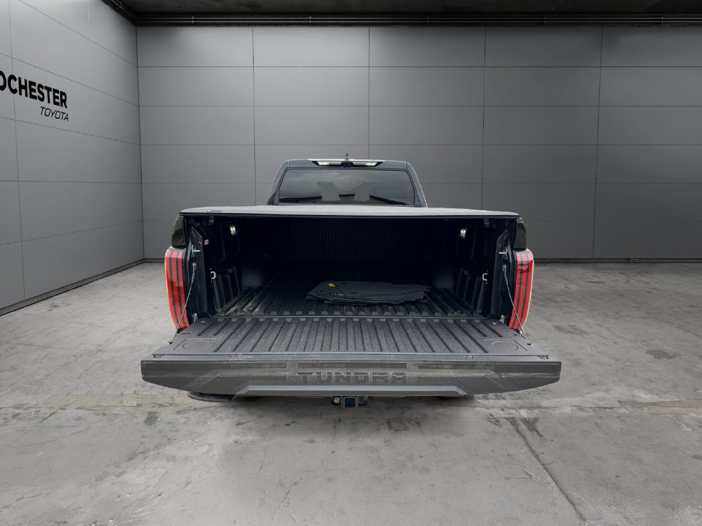Used 2025 Toyota Tundra Platinum AWD/4WD image 19