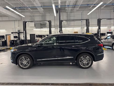 Used 2022 Acura MDX SH-AWD w/ Advance Package image 6