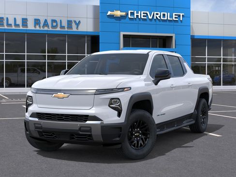 New 2026 Chevrolet Silverado EV LT AWD/4WD image 6