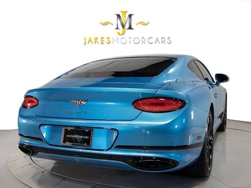 Used 2020 Bentley Continental GT image 12