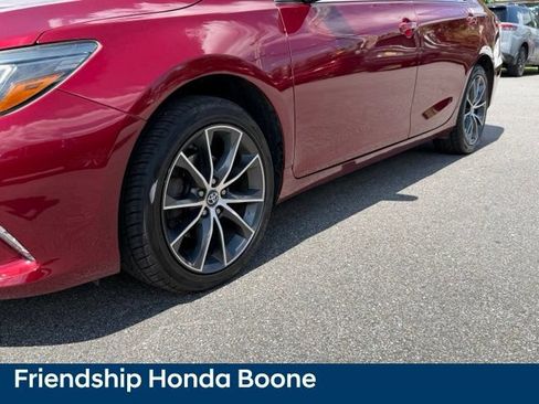 Used 2017 Toyota Camry XSE w/ Advanced Technology Package FWD image 9