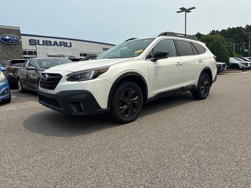 Used 2021 Subaru Outback Onyx Edition XT AWD/4WD image 2