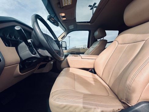 Used 2013 Ford F250 Lariat w/ Lariat Ultimate Pkg image 8