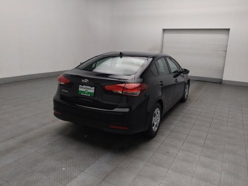Used 2018 Kia Forte LX image 9