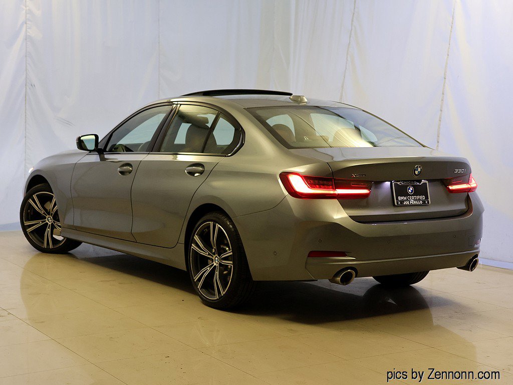 Certified 2023 BMW 330i xDrive Sedan w/ Premium Package AWD/4WD image 9