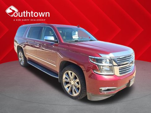 Used 2017 Chevrolet Suburban Premier AWD/4WD image 1