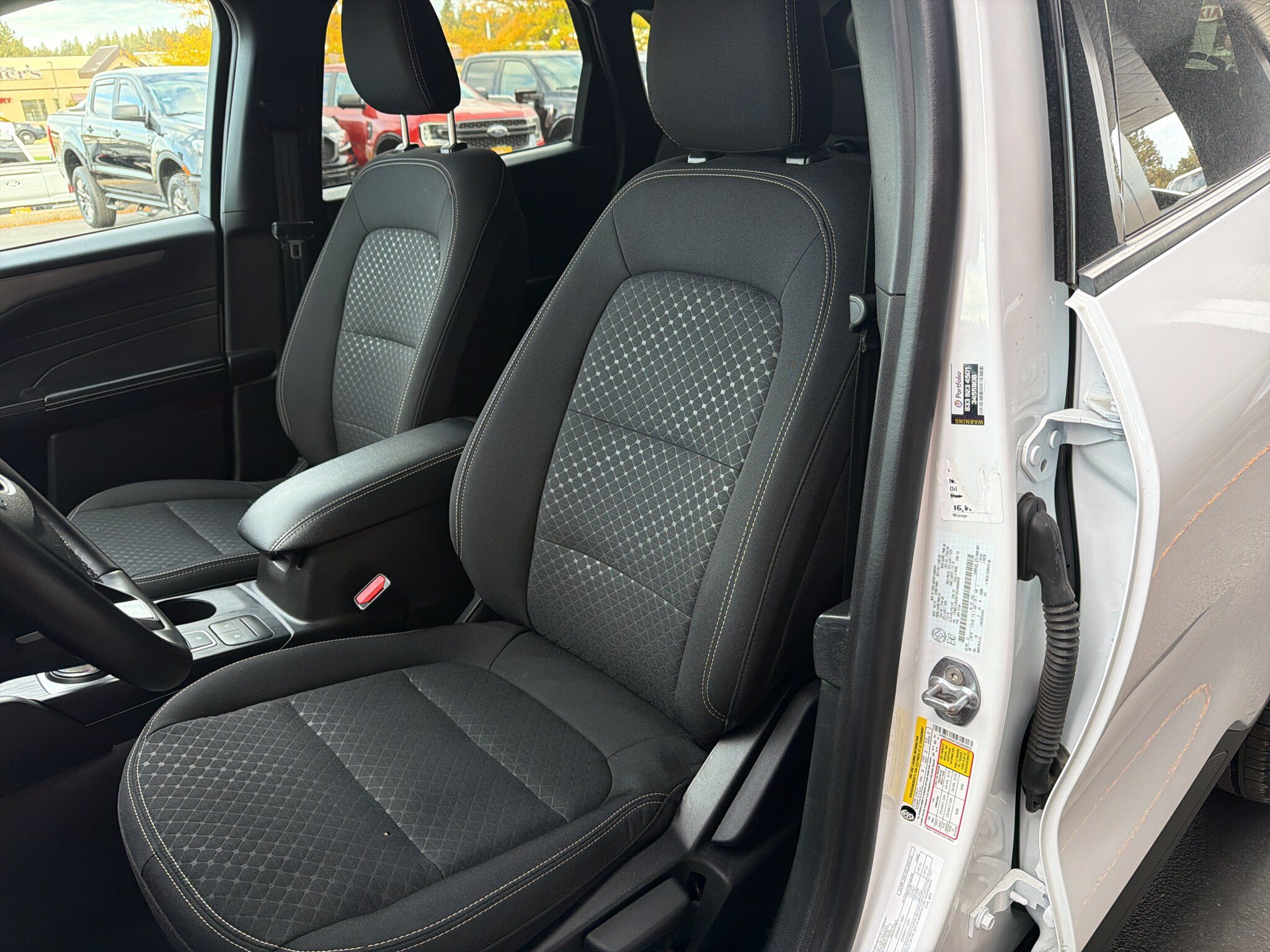 Certified 2025 Ford Escape Active AWD/4WD image 16
