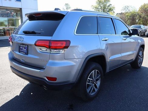 Used 2021 Jeep Grand Cherokee Limited image 3