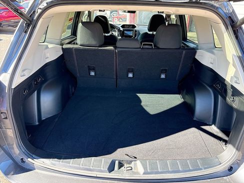 Used 2022 Subaru Forester Premium image 25