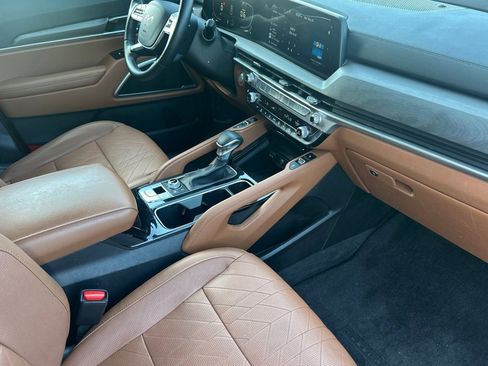 Used 2023 Kia Telluride EX X-Line AWD/4WD image 20