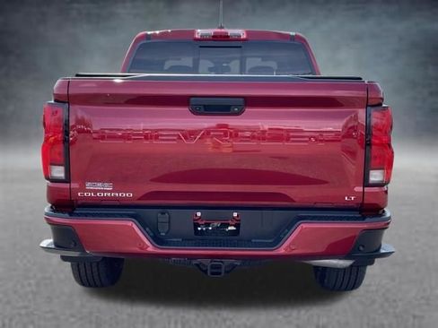 Used 2024 Chevrolet Colorado LT w/ LT Convenience Package III image 21