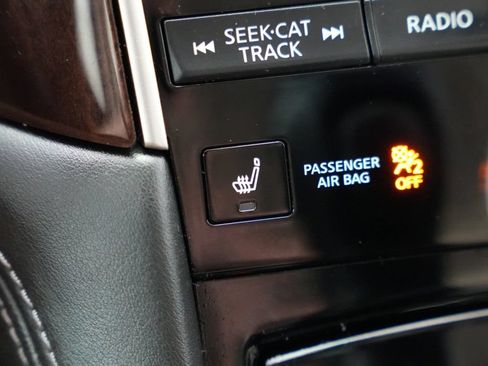Used 2018 INFINITI Q50 Luxe w/ Sensory Package (Luxe) AWD/4WD image 28