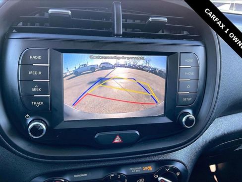 Used 2021 Kia Soul LX image 14