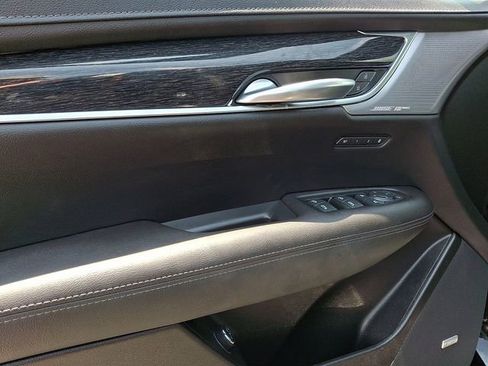 Used 2023 Cadillac XT5 Premium Luxury AWD/4WD image 12