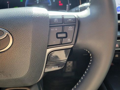 Used 2025 Toyota Camry SE w/ Multimedia Upgrade Package FWD image 16