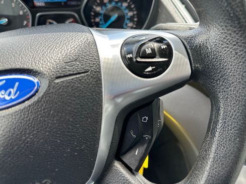 Used 2014 Ford Escape SE w/ Equipment Group 201A FWD image 22