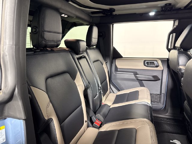 Used 2024 Ford Bronco Wildtrak AWD/4WD image 18