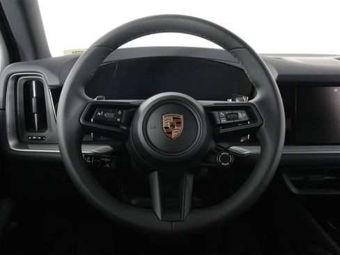 New 2026 Porsche Cayenne image 12
