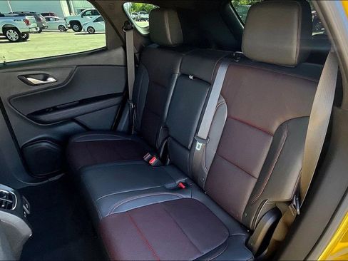 Used 2023 Chevrolet Blazer RS FWD image 27