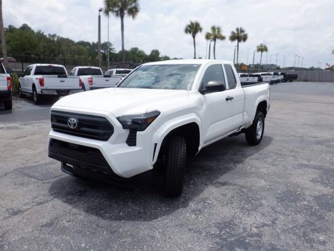 Used 2024 Toyota Tacoma SR RWD image 19